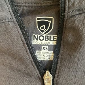 Noble equestrian sunshirt